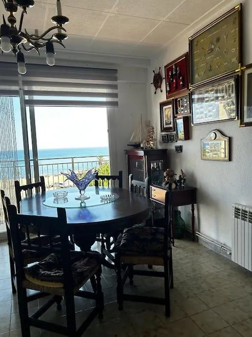 Apartamento A Primera Linea De Mar Pineda de Mar